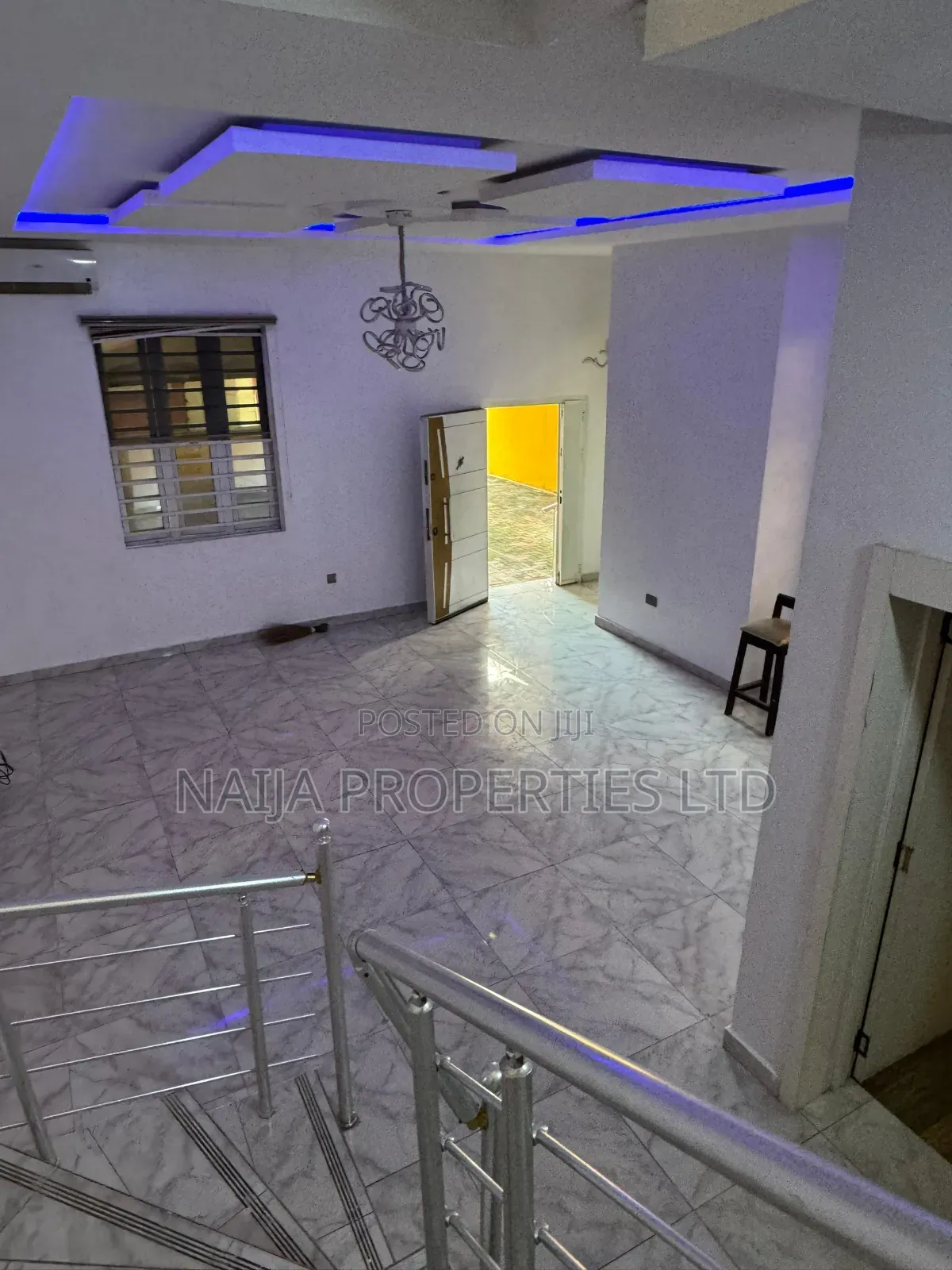 4bdrm Duplex in Chevron Alternative for sale