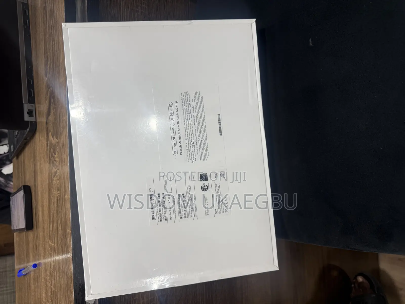 New Laptop Apple MacBook Air 2022 M2 8GB Apple M2 SSD 512GB