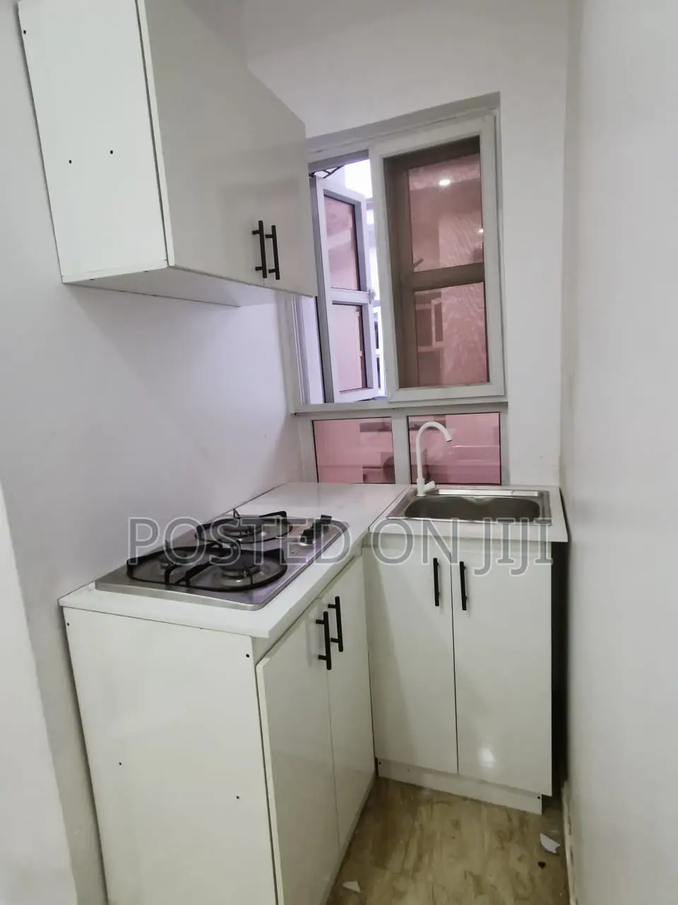 4bdrm Shared Apartment in Orchid, Ikota for rent
