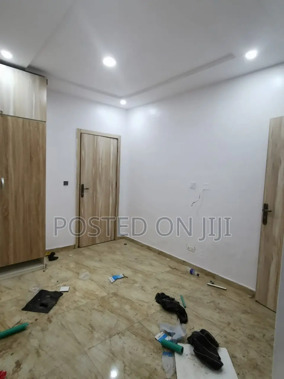 4bdrm Shared Apartment in Orchid, Ikota for rent