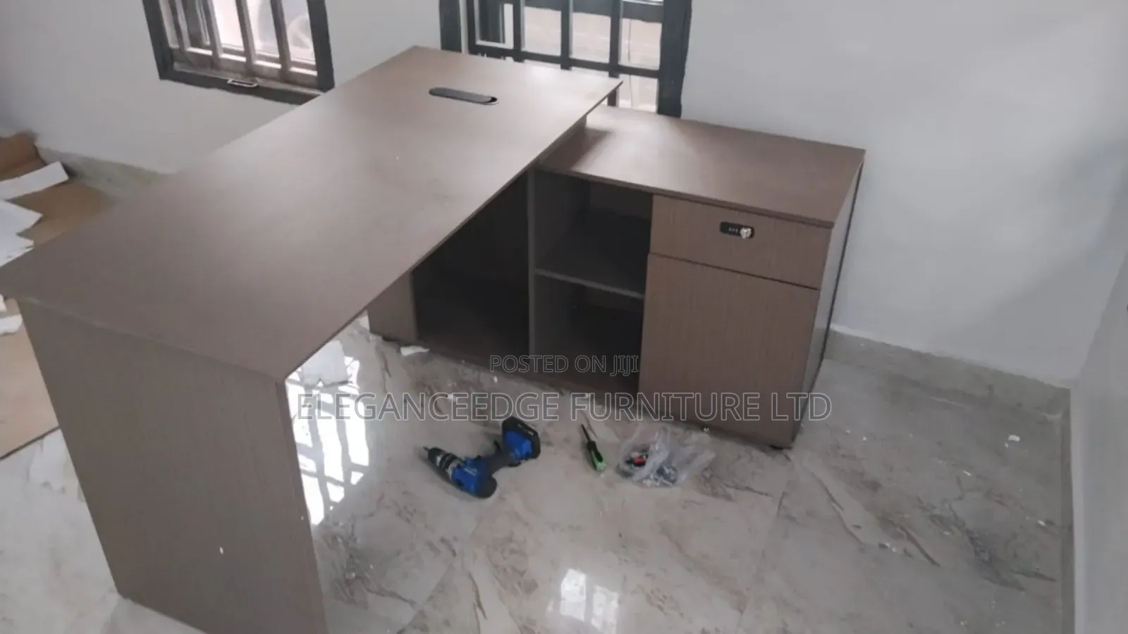 1.4 Meter Luxury Modern Executive Office Table With Extension