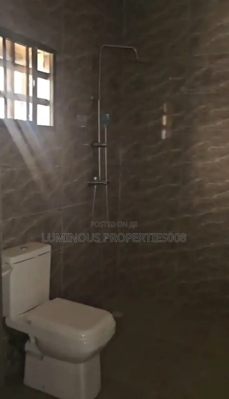 4bdrm Duplex in Tangerine Exquisite, Life Camp for sale