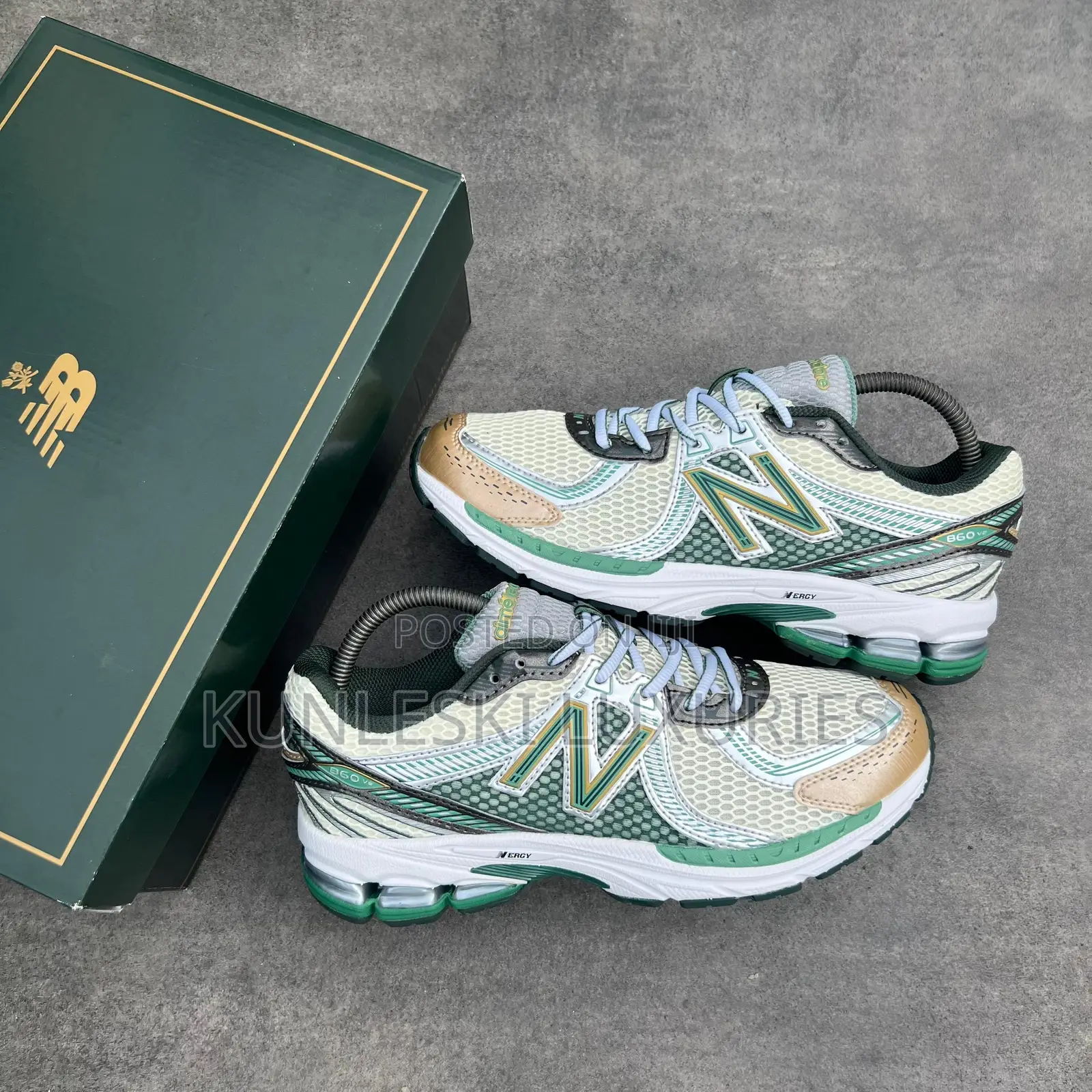 Original Aime Leon Dore New Balance 860v2 Sneakers