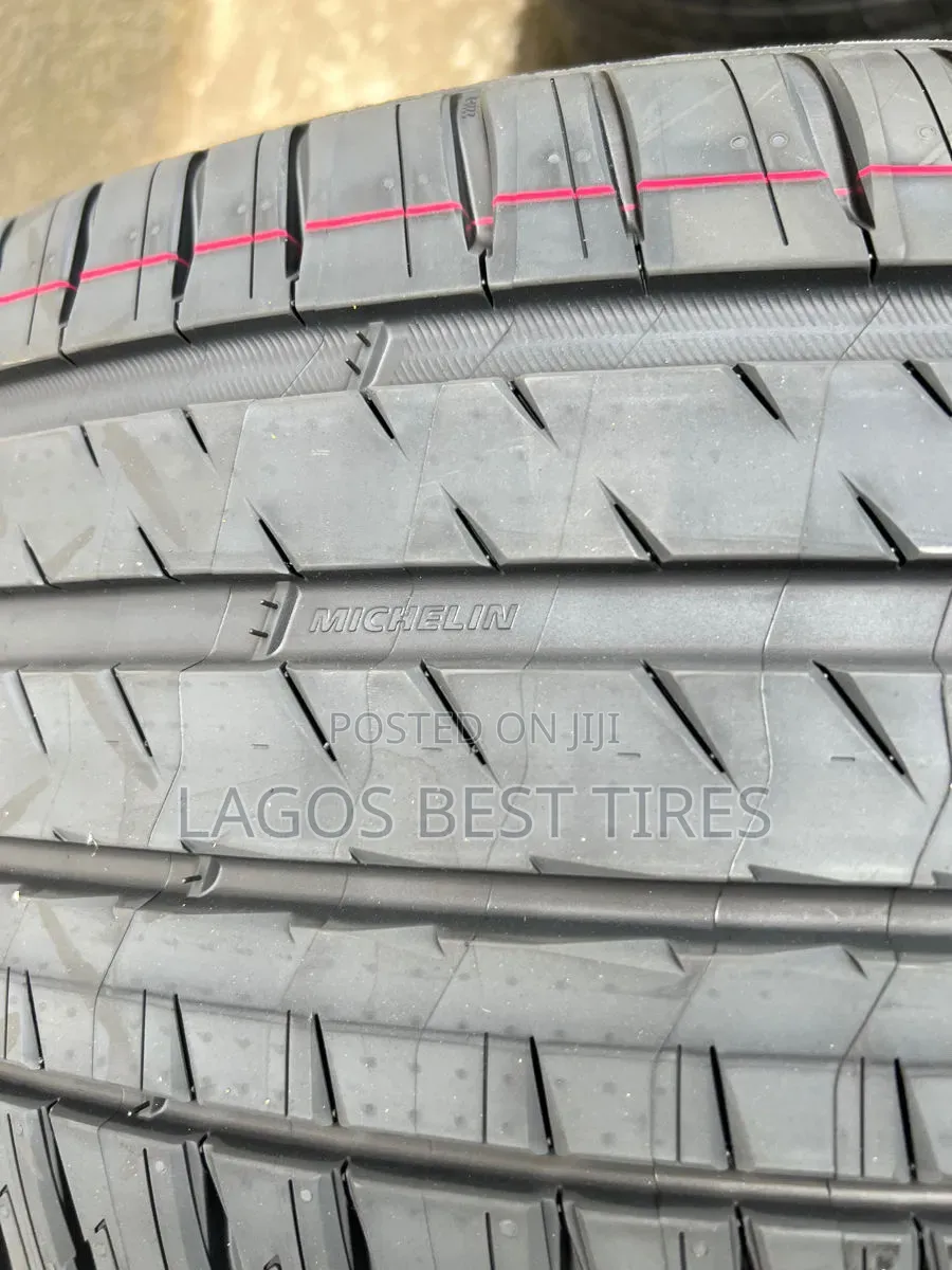 The Ultimate Flex: Michelin Pilot Sport 4 Suv – 235/50r21 101w
