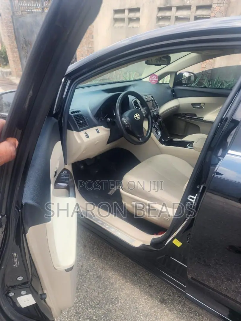 Toyota Venza 2012 Black