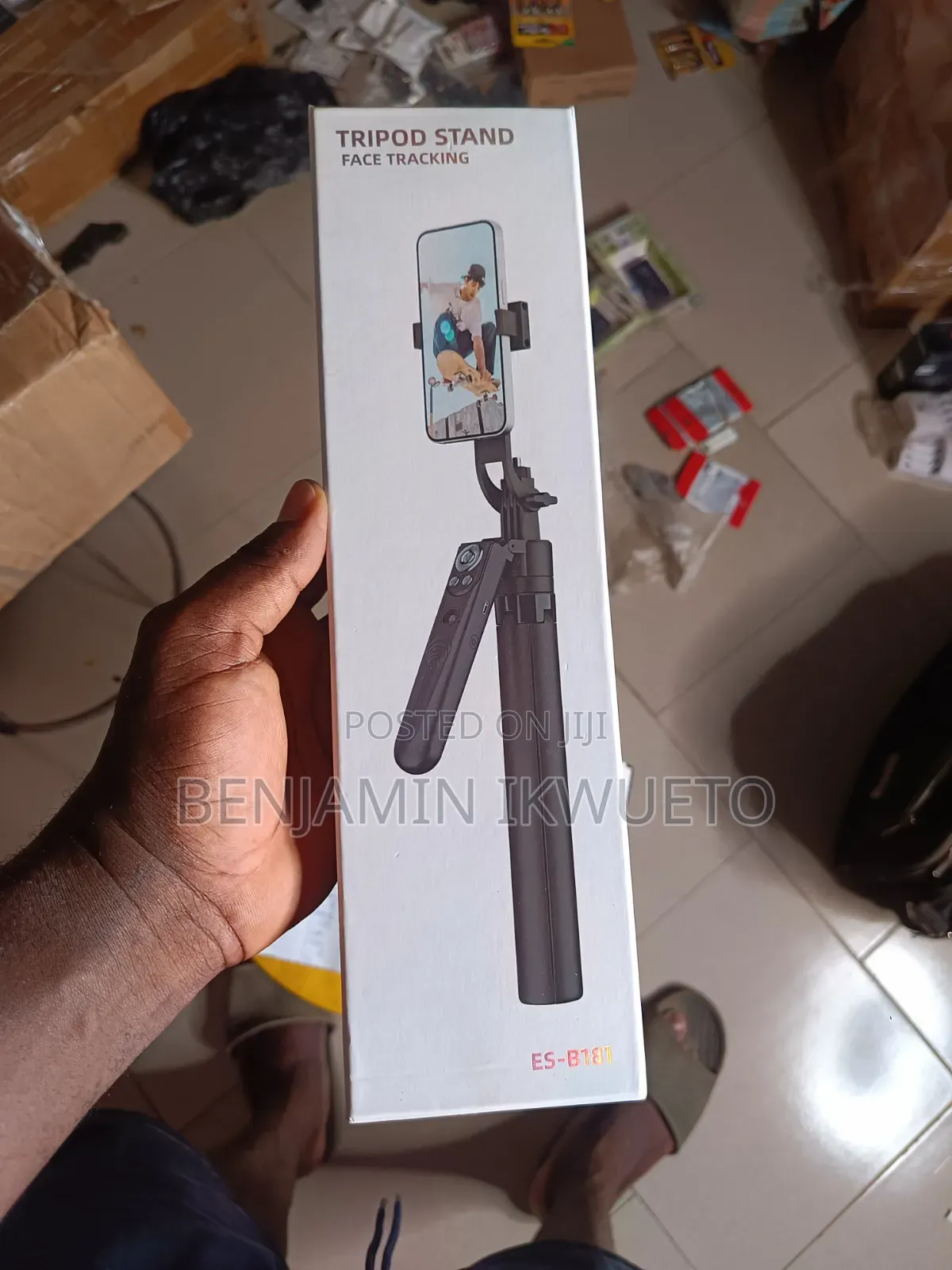Auto Face Tracking Tripod (Es-B181)
