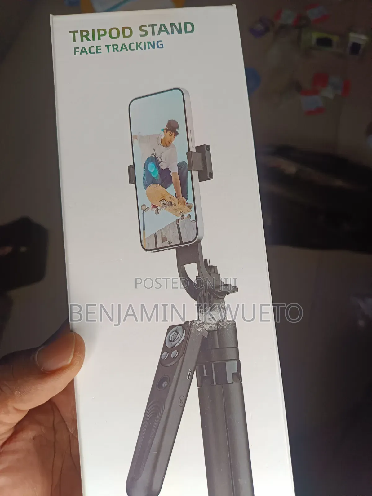 Auto Face Tracking Tripod (Es-B181)