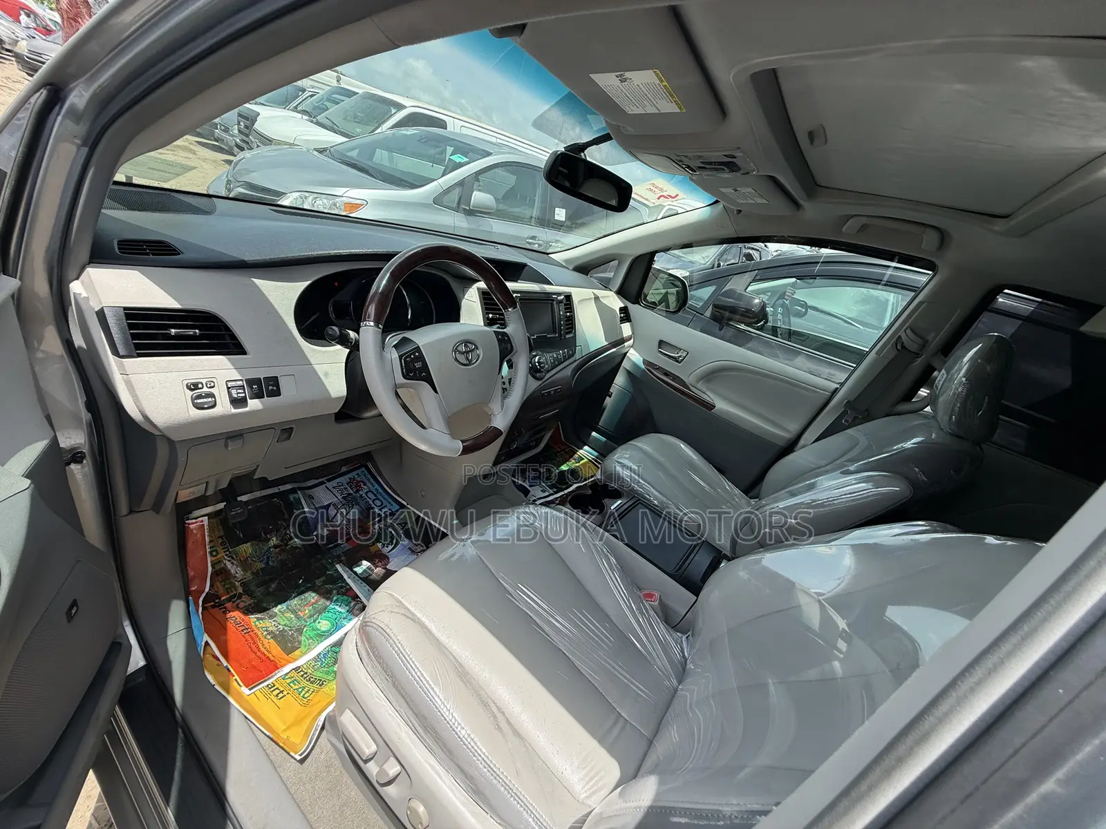 Toyota Sienna Limited 7 Passenger 2012 Silver