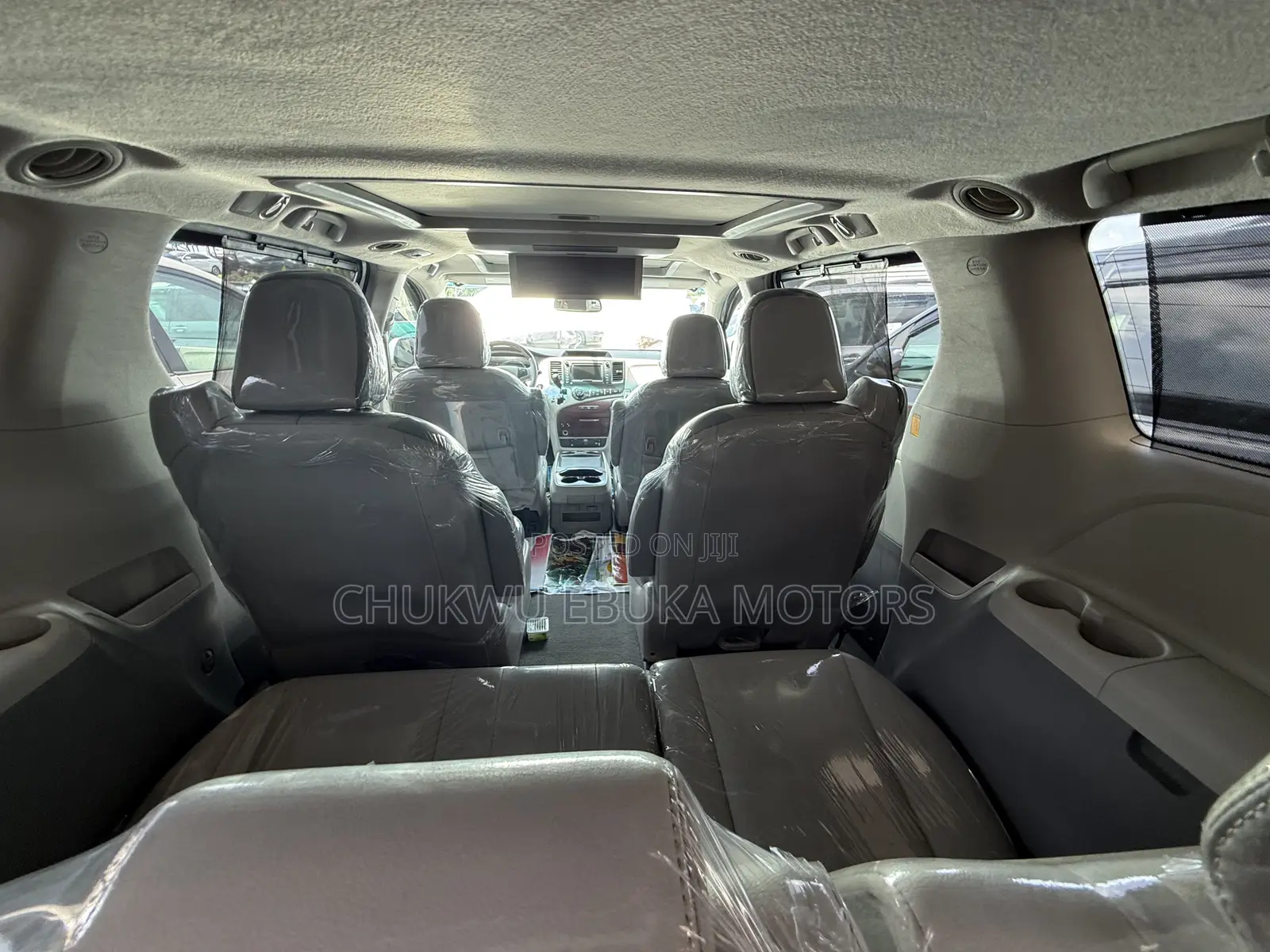 Toyota Sienna Limited 7 Passenger 2012 Silver