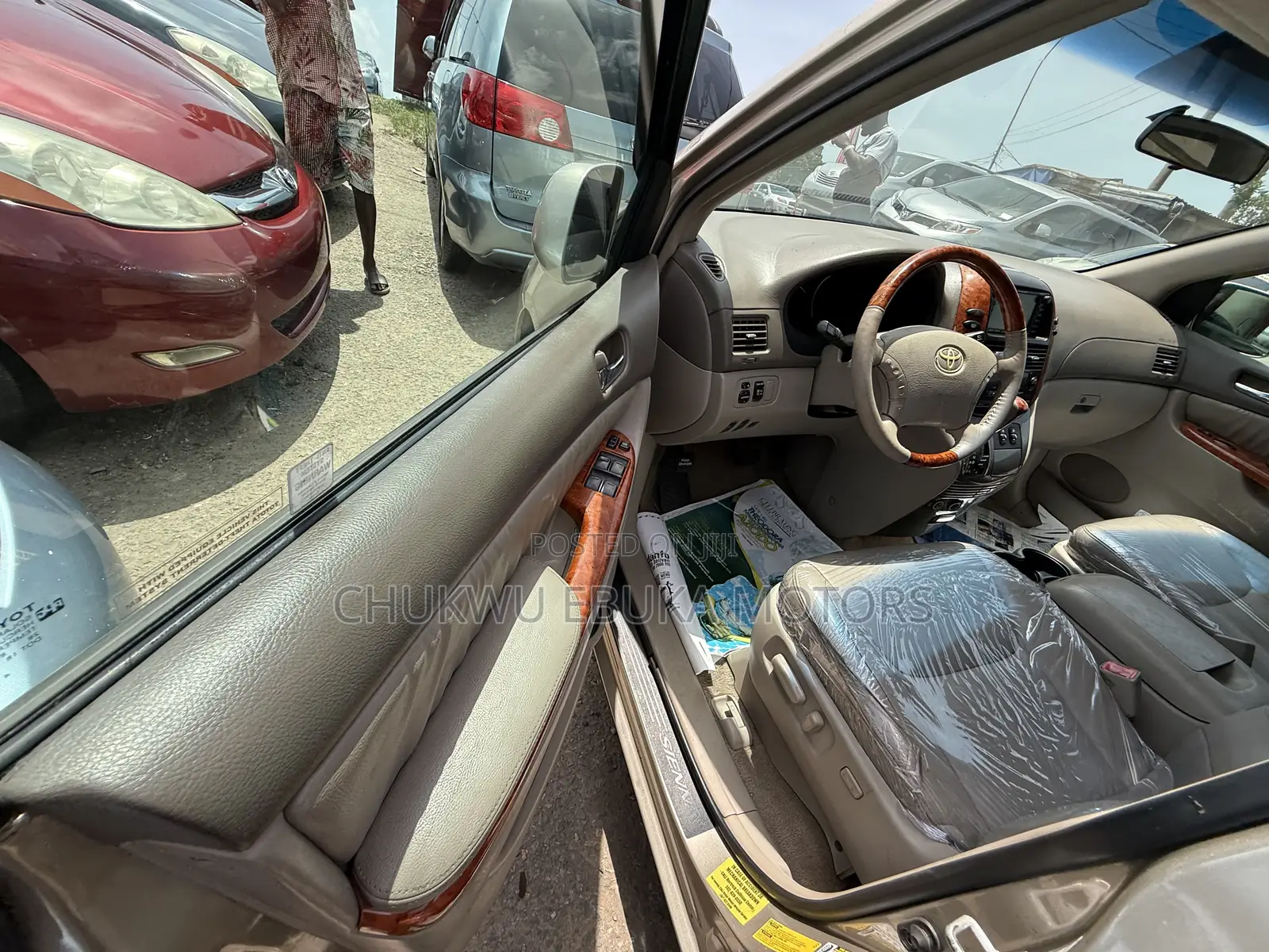 Toyota Sienna XLE 7 Passenger 2010 Gold