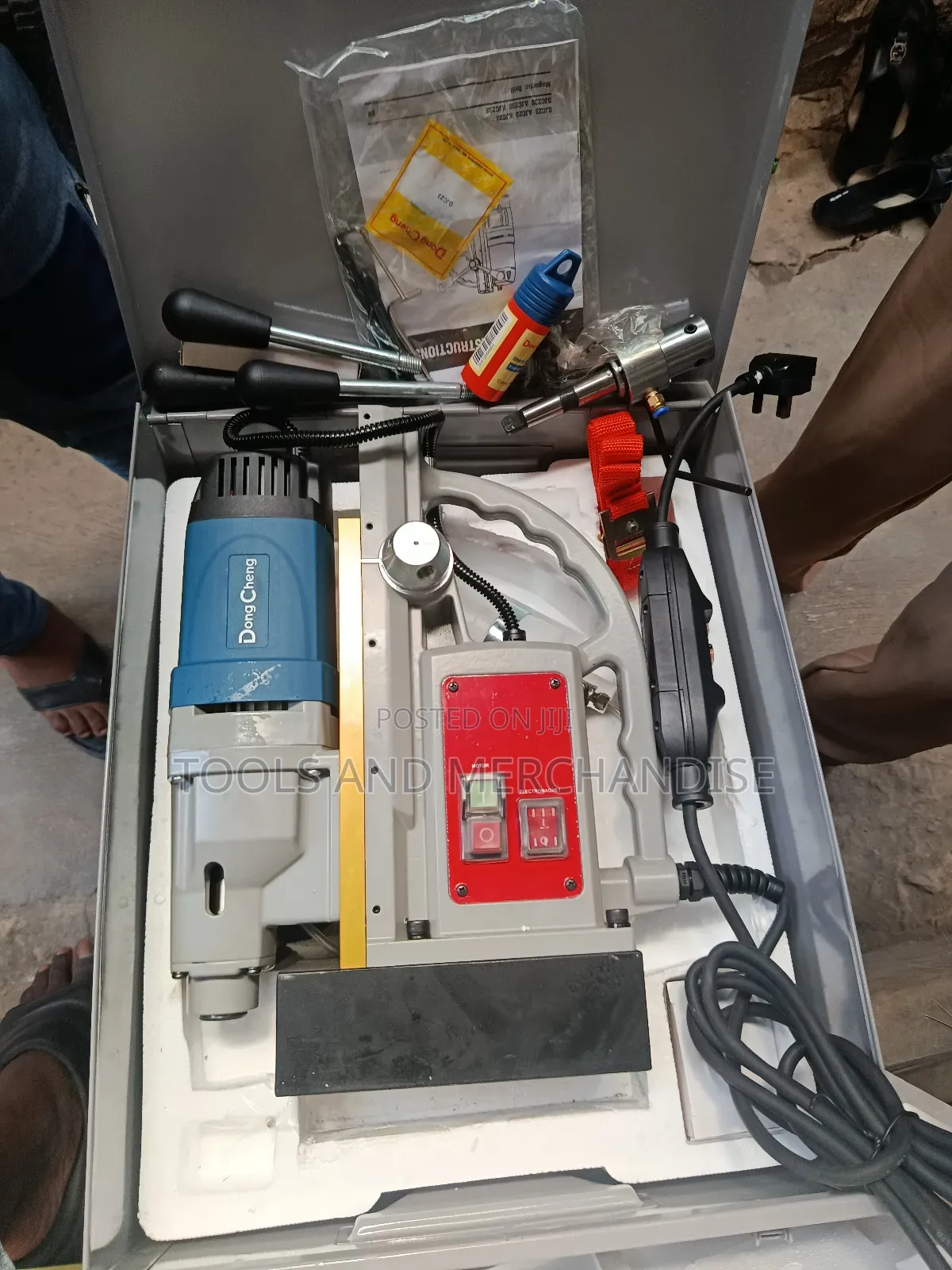 Electric Magnetic Drill Machine (Twist Drill Bit 23mm/ 50mm Core Bit)