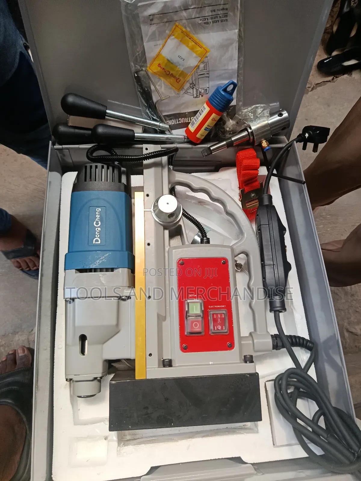 Electric Magnetic Drill Machine (Twist Drill Bit 23mm/ 50mm Core Bit)
