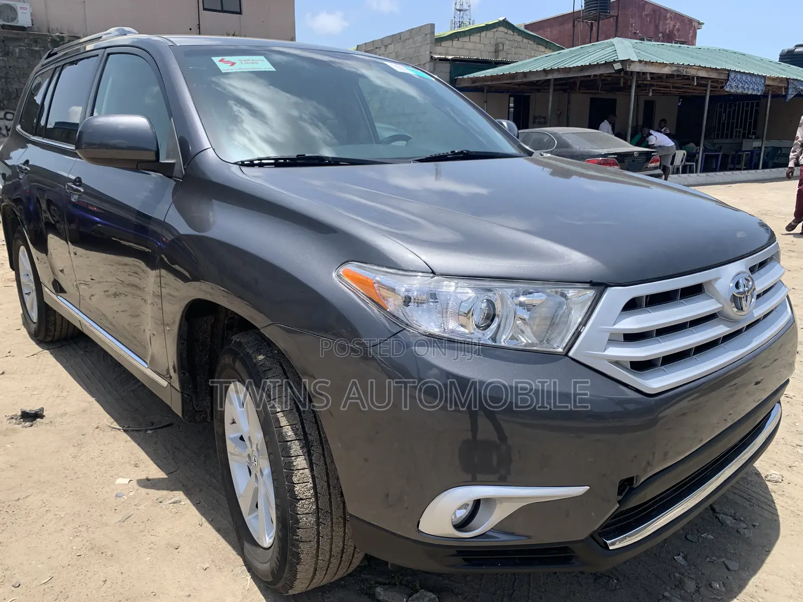 Toyota Highlander Limited 3.5l 4WD 2013 Gray