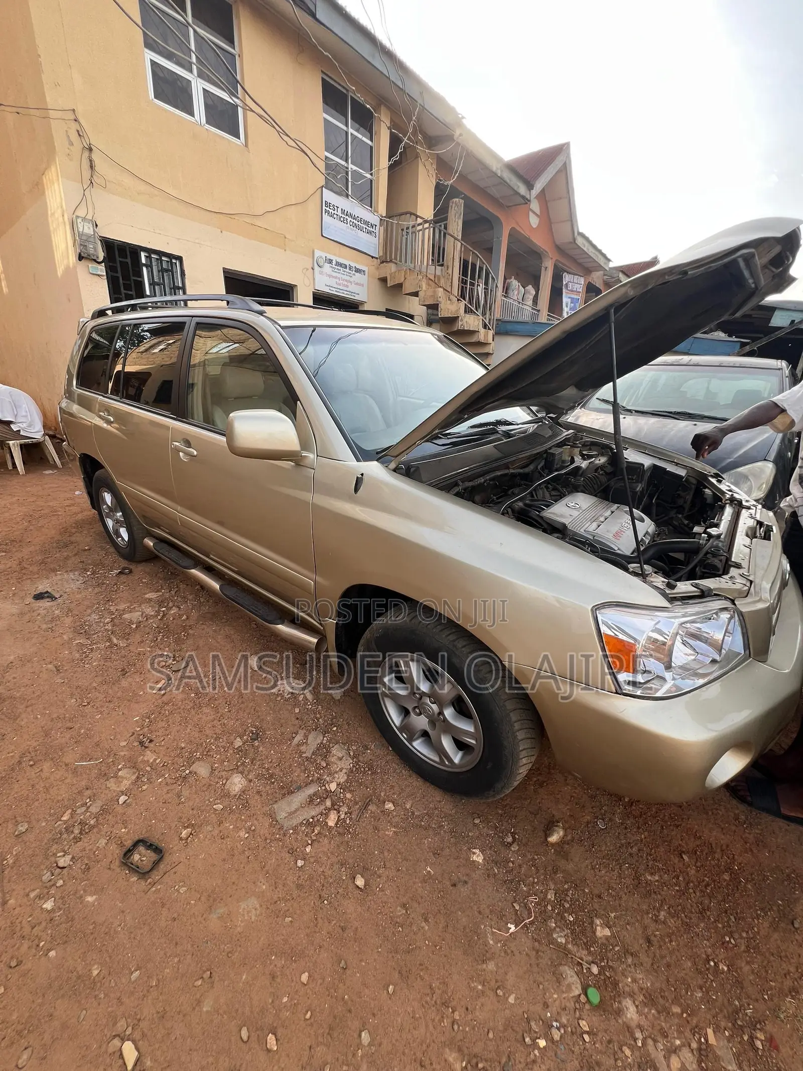 Toyota Highlander Limited V6 2006 Gold