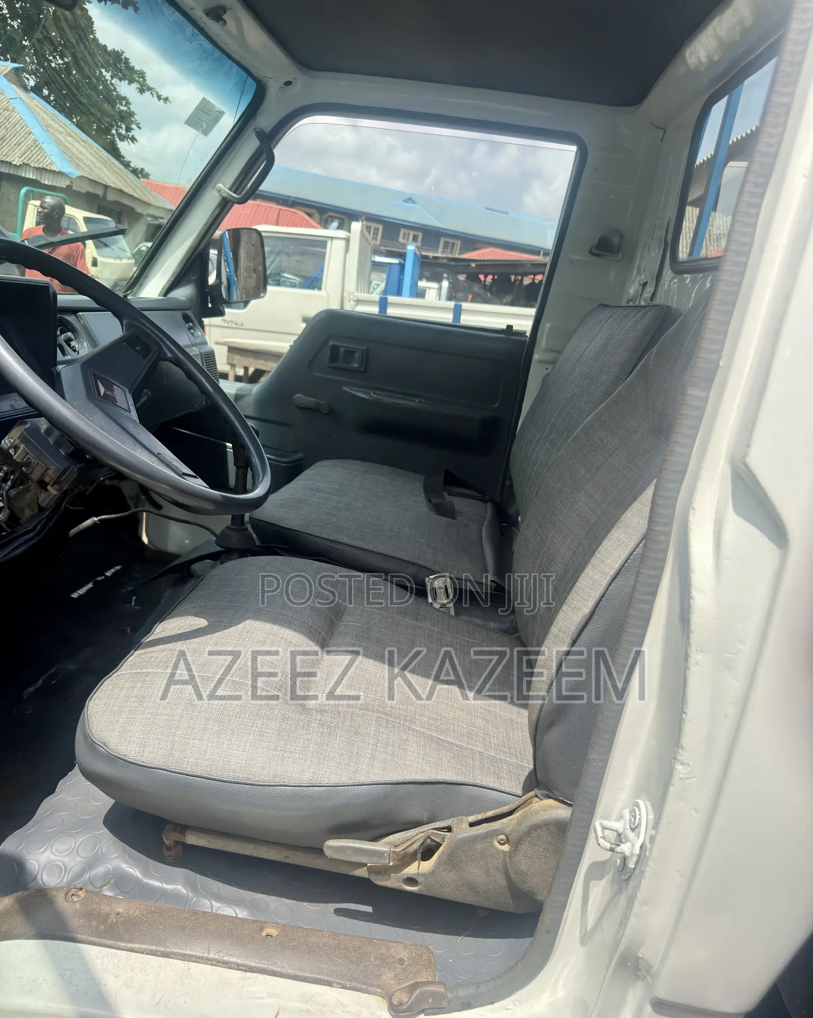 Toyota Dyna 100 Direct Hand Converted