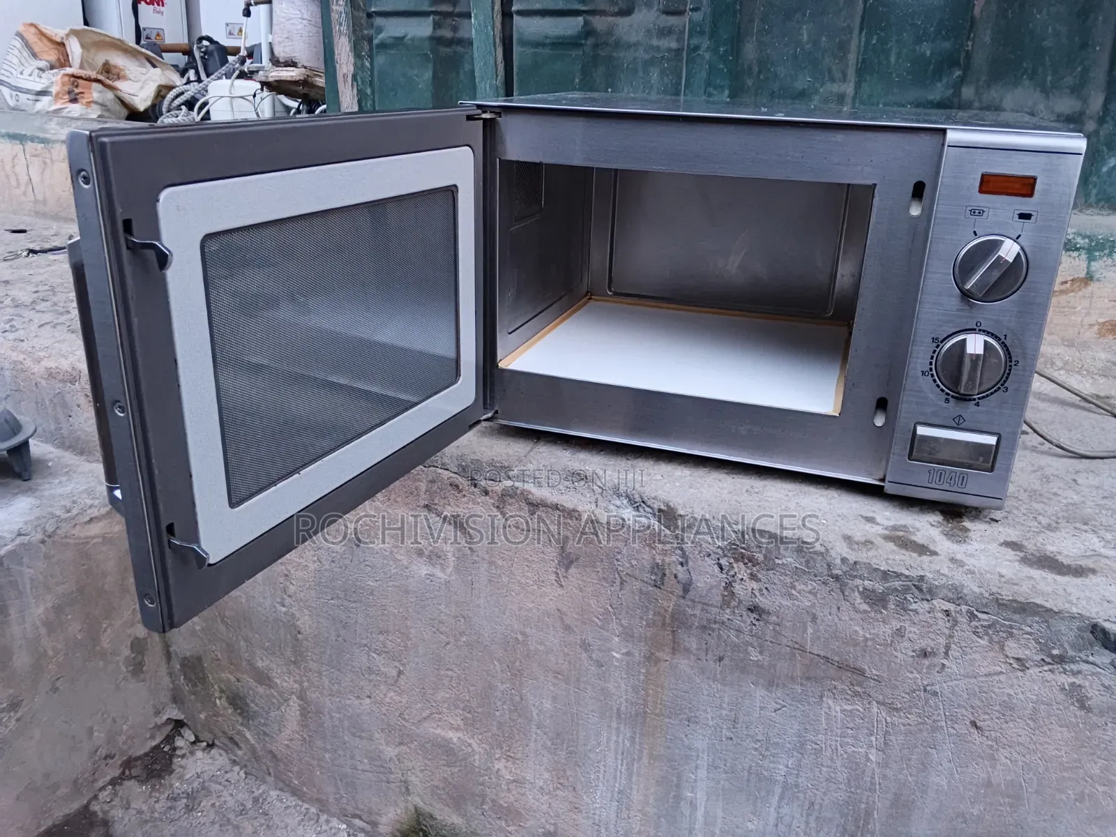 Panasonic Heavy-Duty Industrial Microwave
