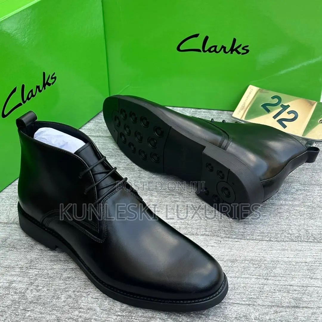Original Clarks Ankle Leather / Patent Leather Men’S Boots Collections