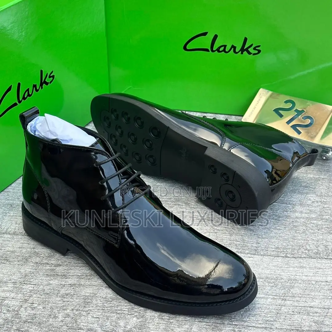 Original Clarks Ankle Leather / Patent Leather Men’S Boots Collections