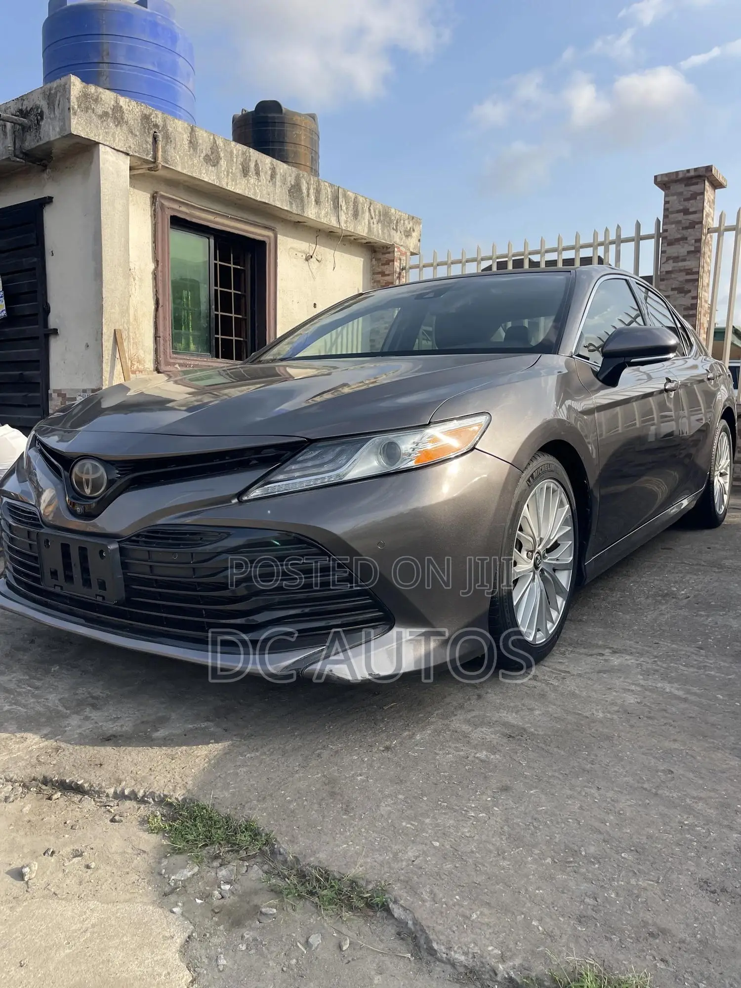Toyota Camry 2018 Gray