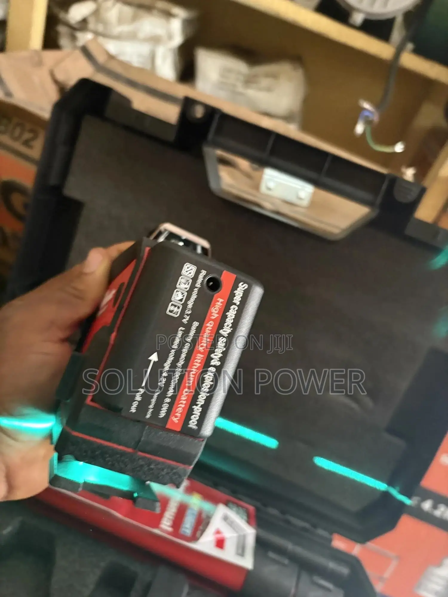 Milwaukee Laser Level Light With Speaker