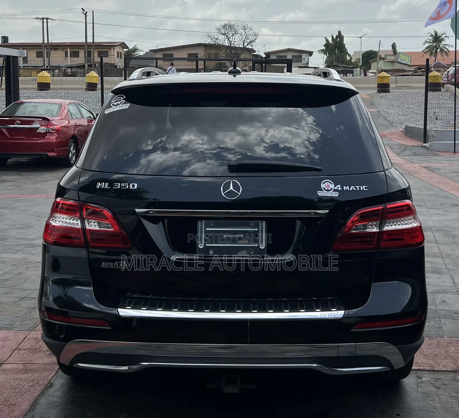 Mercedes-Benz M Class ML350 4MATIC 4dr SUV AWD (3.5L 6cyl 7A) 2014