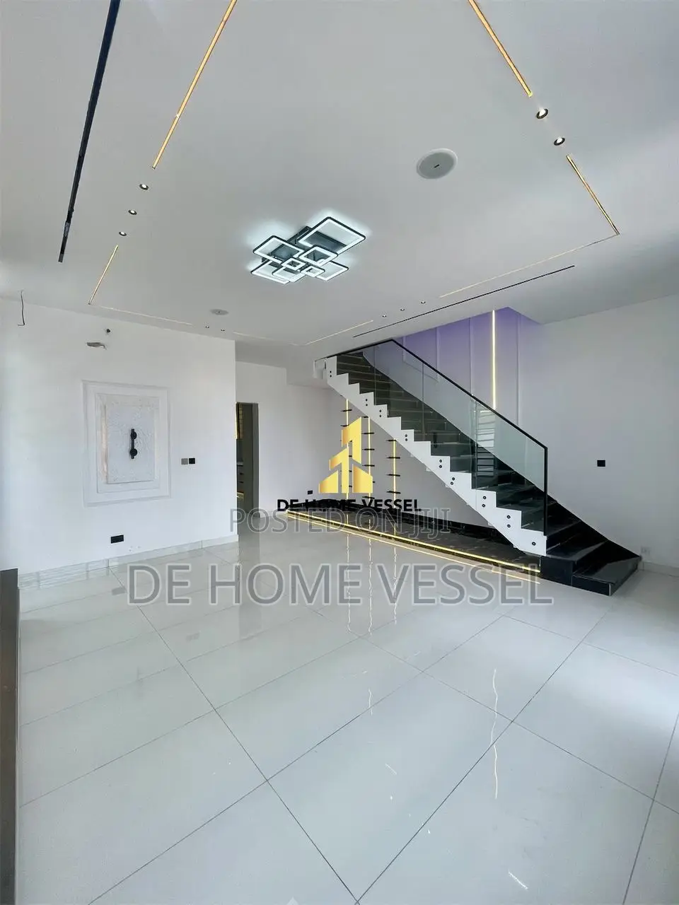 4bdrm Duplex in Ikota for sale