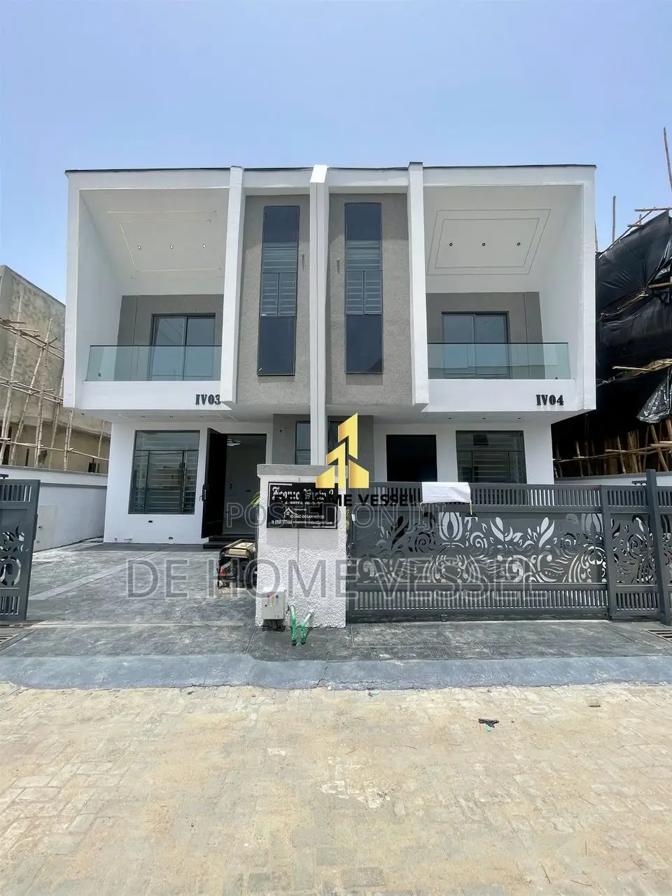4bdrm Duplex in Ikota for sale
