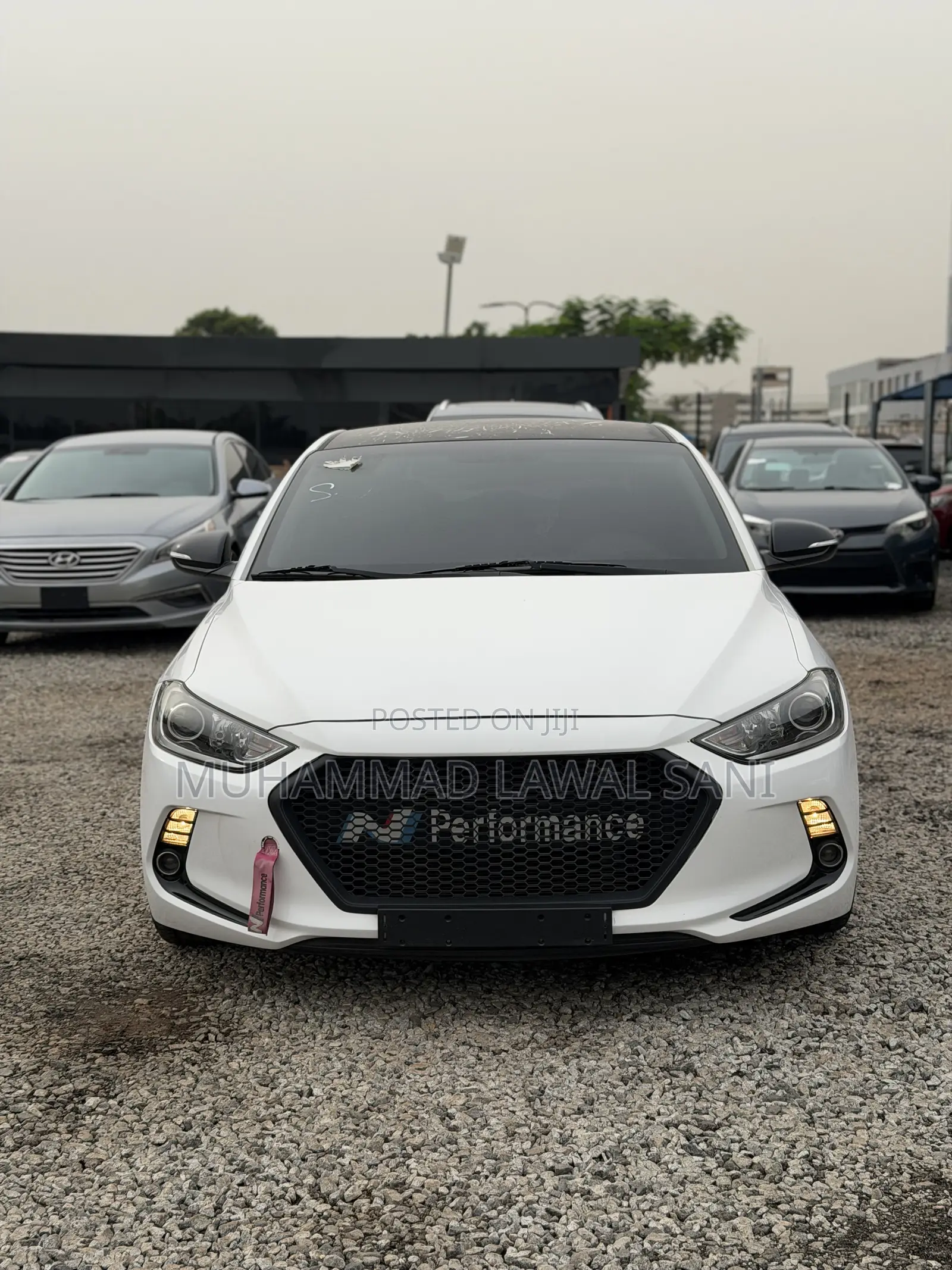 Hyundai Avante 2017 White