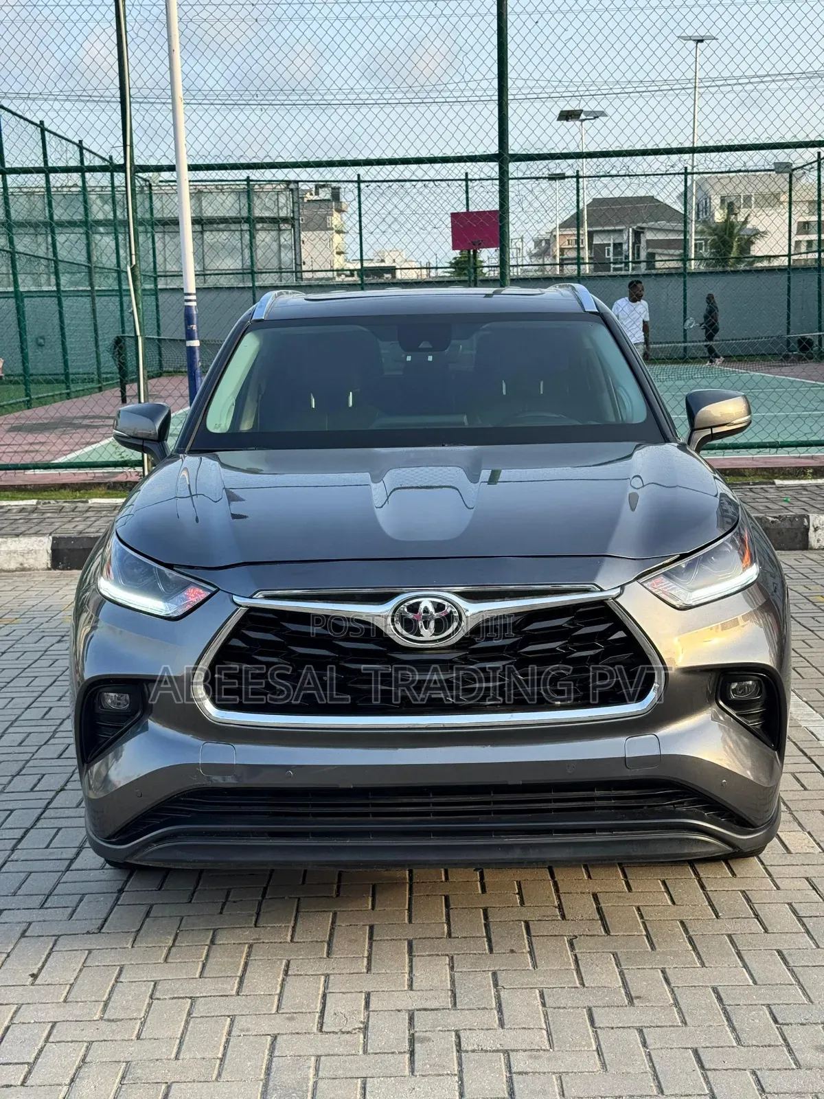 Toyota Highlander Limited AWD 2020 Gray