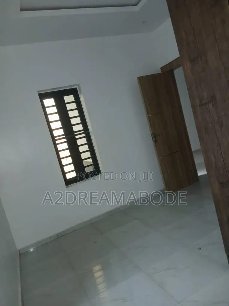 4bdrm Duplex in Opic Isheri North for sale