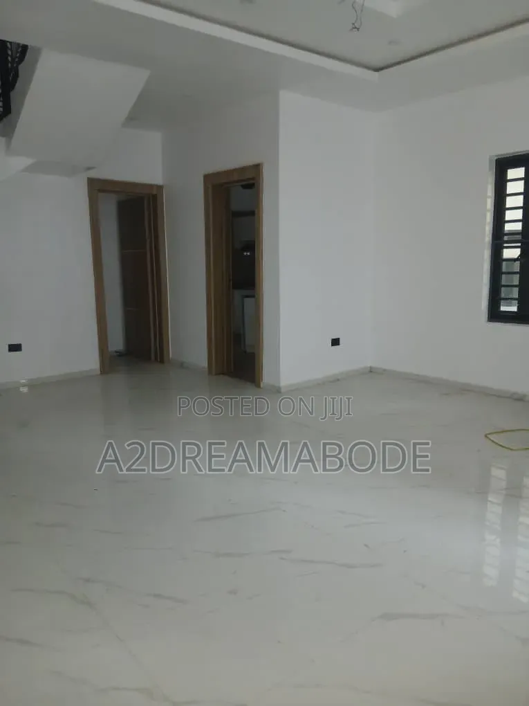 4bdrm Duplex in Opic Isheri North for sale
