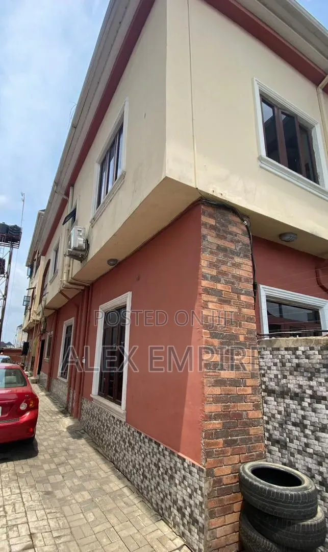5bdrm Duplex in Ago Palace for sale