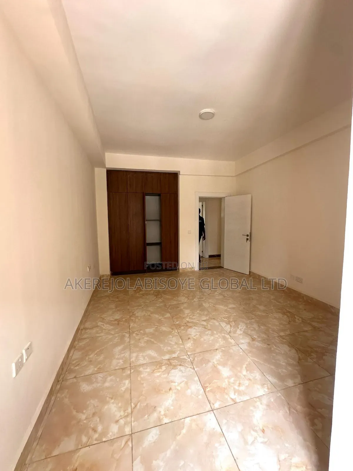 3bdrm Apartment in Jahi Gilmore, Abuja for rent