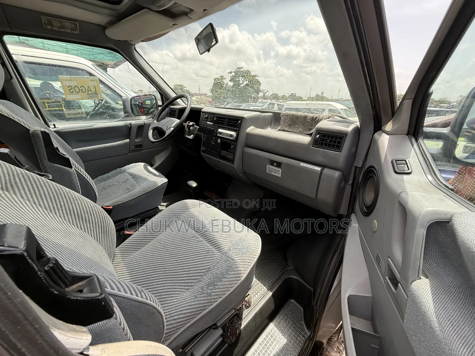 Volkswagen Transporter 2002 Brown