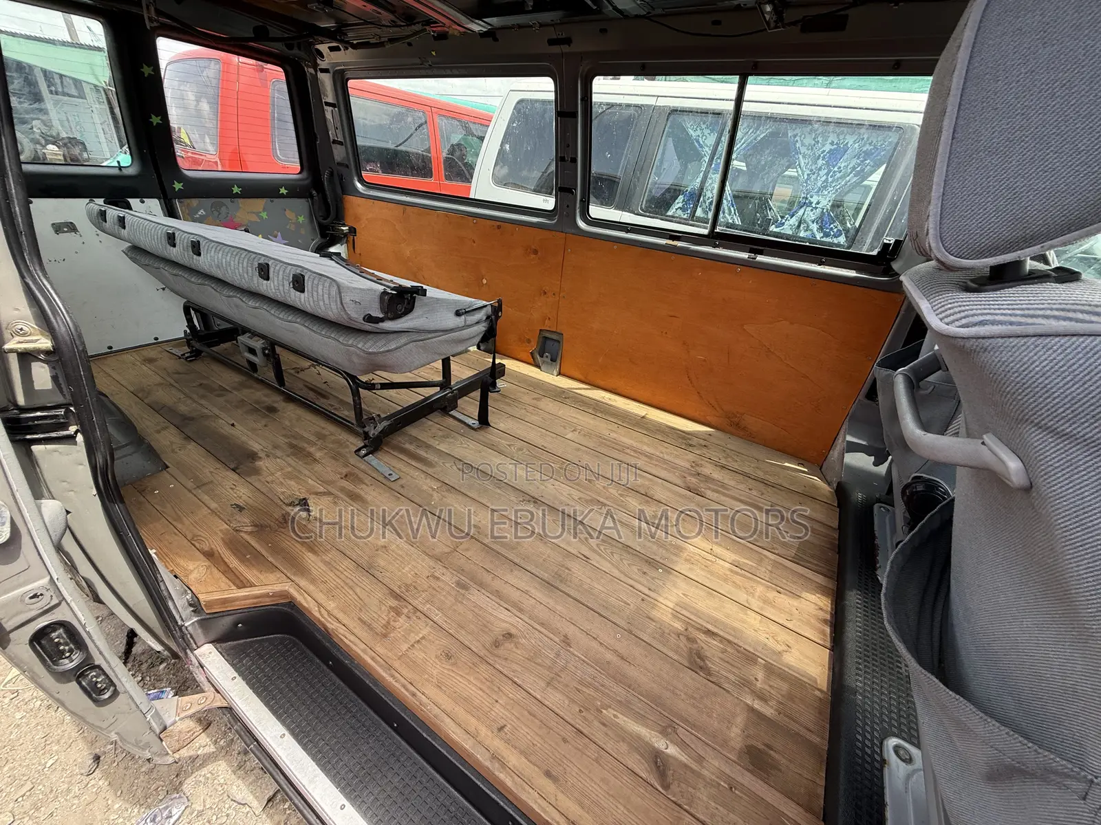 Volkswagen Transporter 2002 Brown