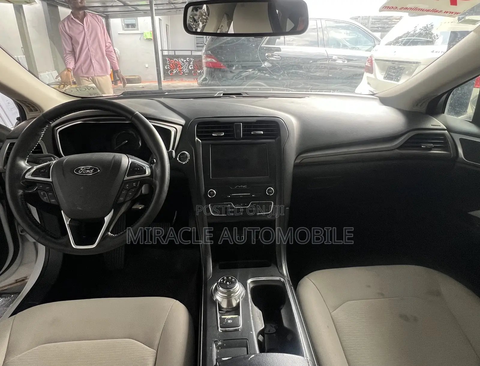 Ford Fusion SE FWD 2019 White