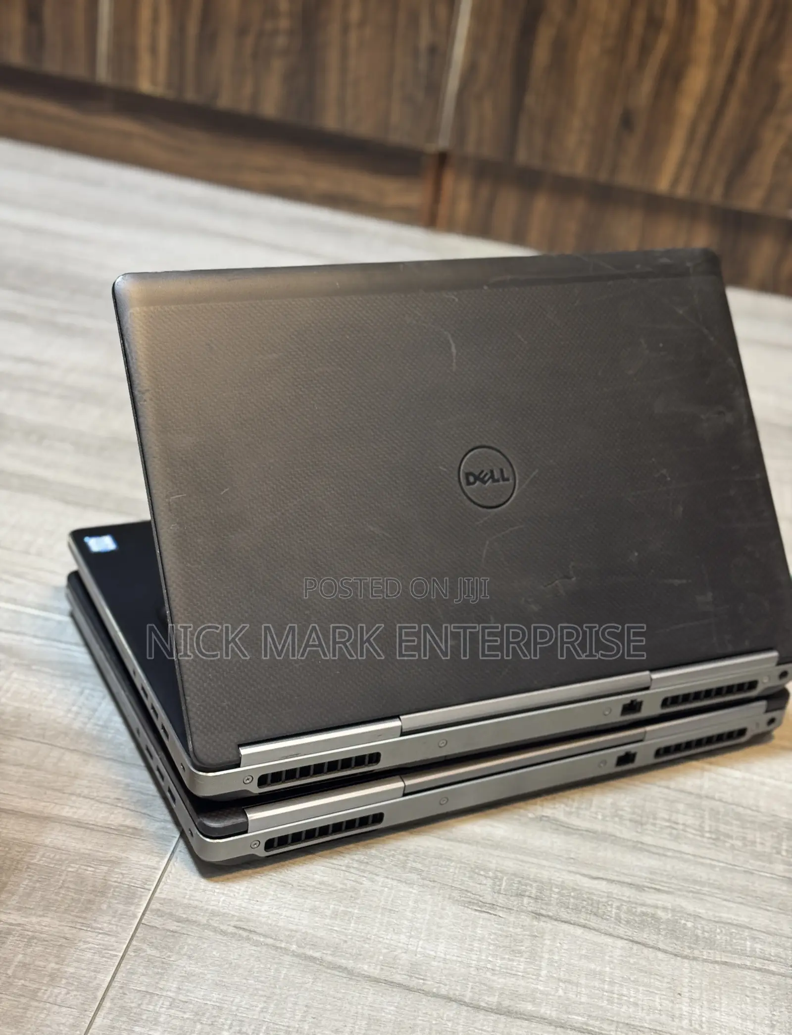 Laptop Dell Precision 7720 16GB Intel Xeon SSD 512GB
