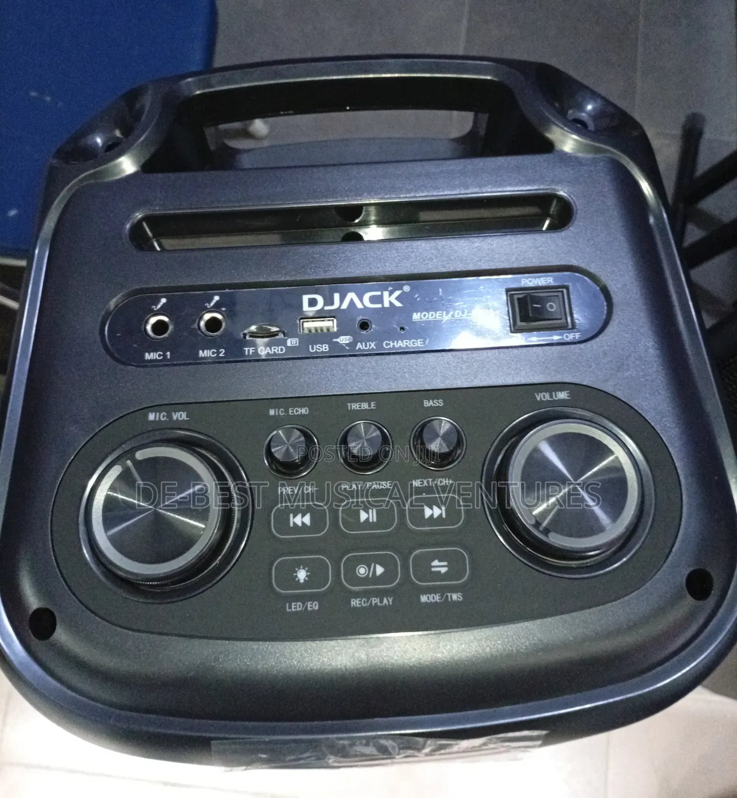Djack Portable Pa System With Microphone