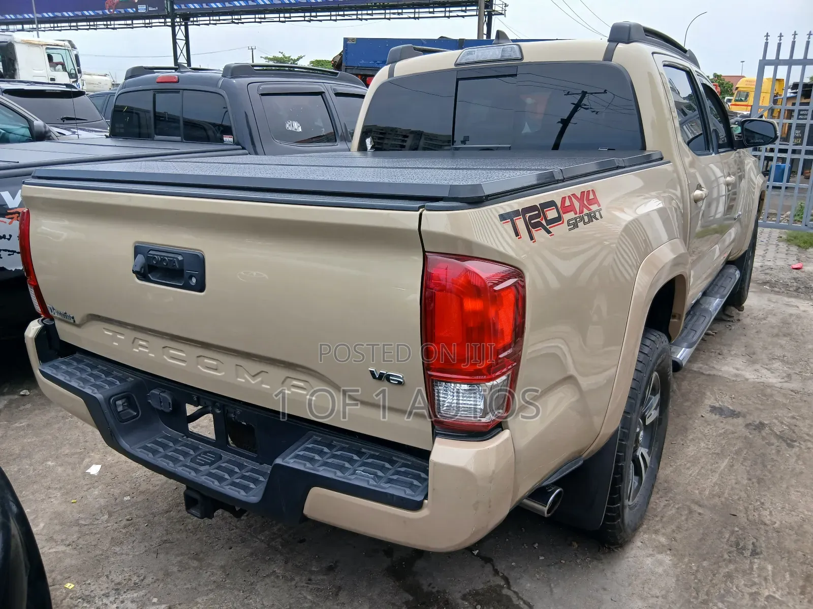Toyota Tacoma TRD Sport 2018 Gold
