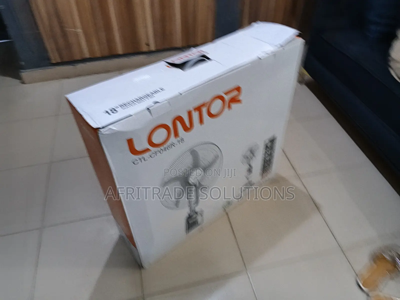 Lontor Rechargeable Mist Fan – Lightweight Durable Design
