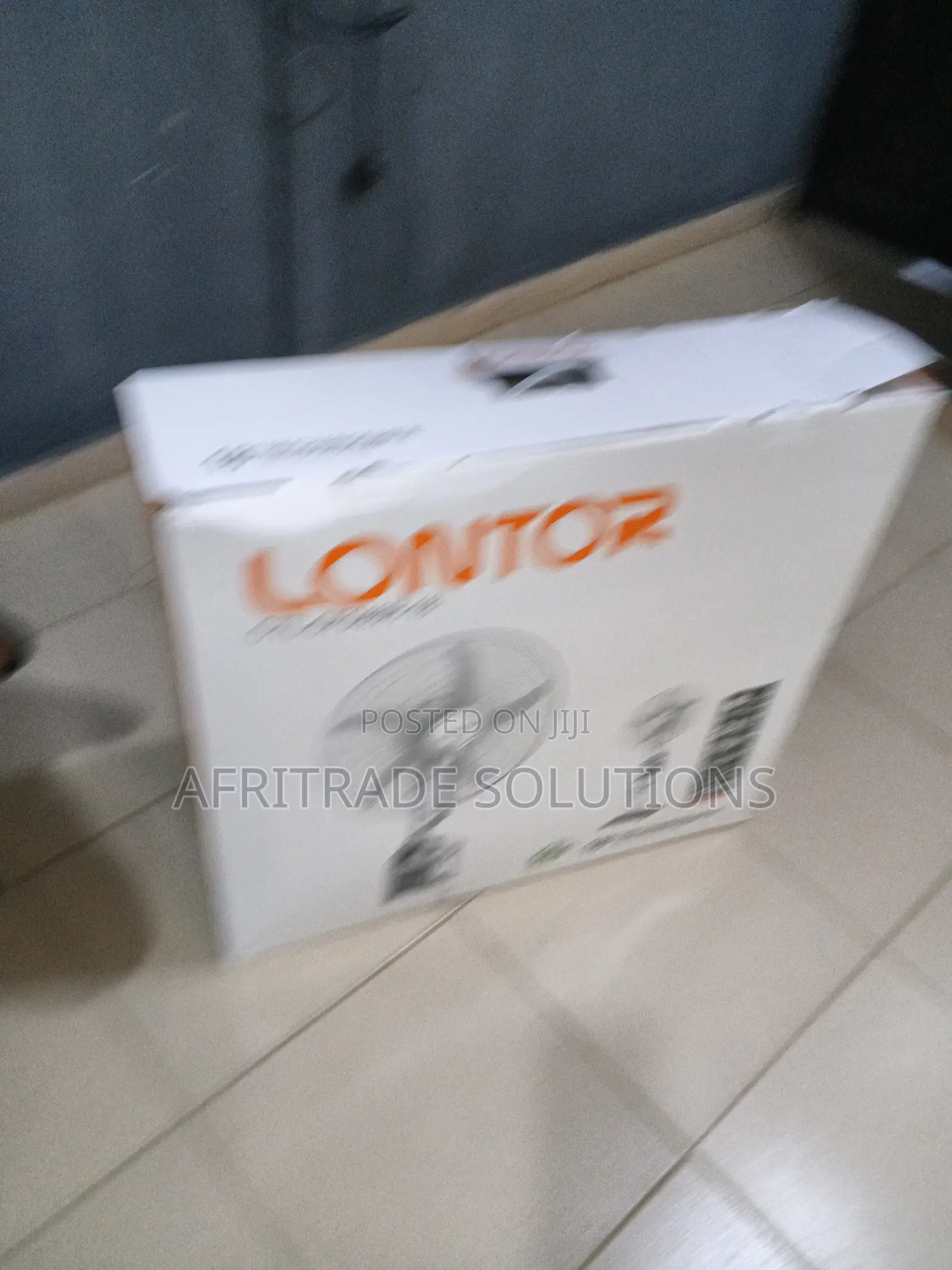 Lontor Mist Fan – Rechargeable Airflow With Water Spray