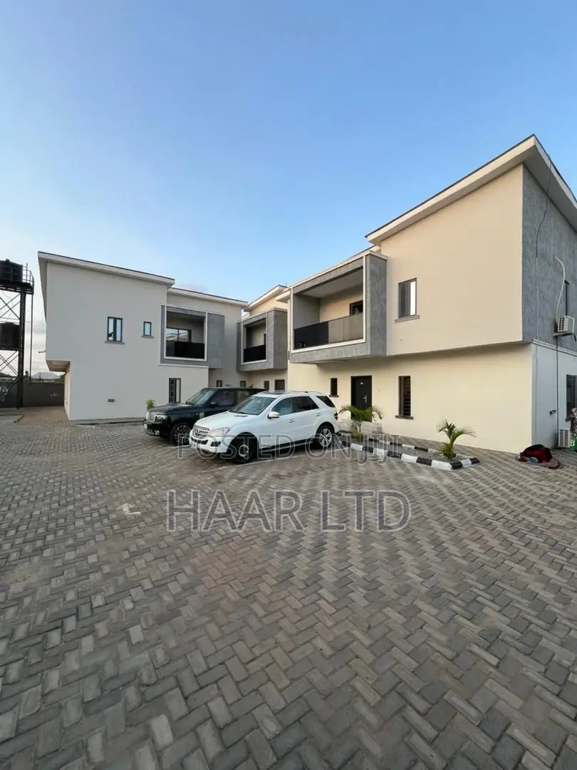 4bdrm Duplex in Abraham Adesanya Estate for rent