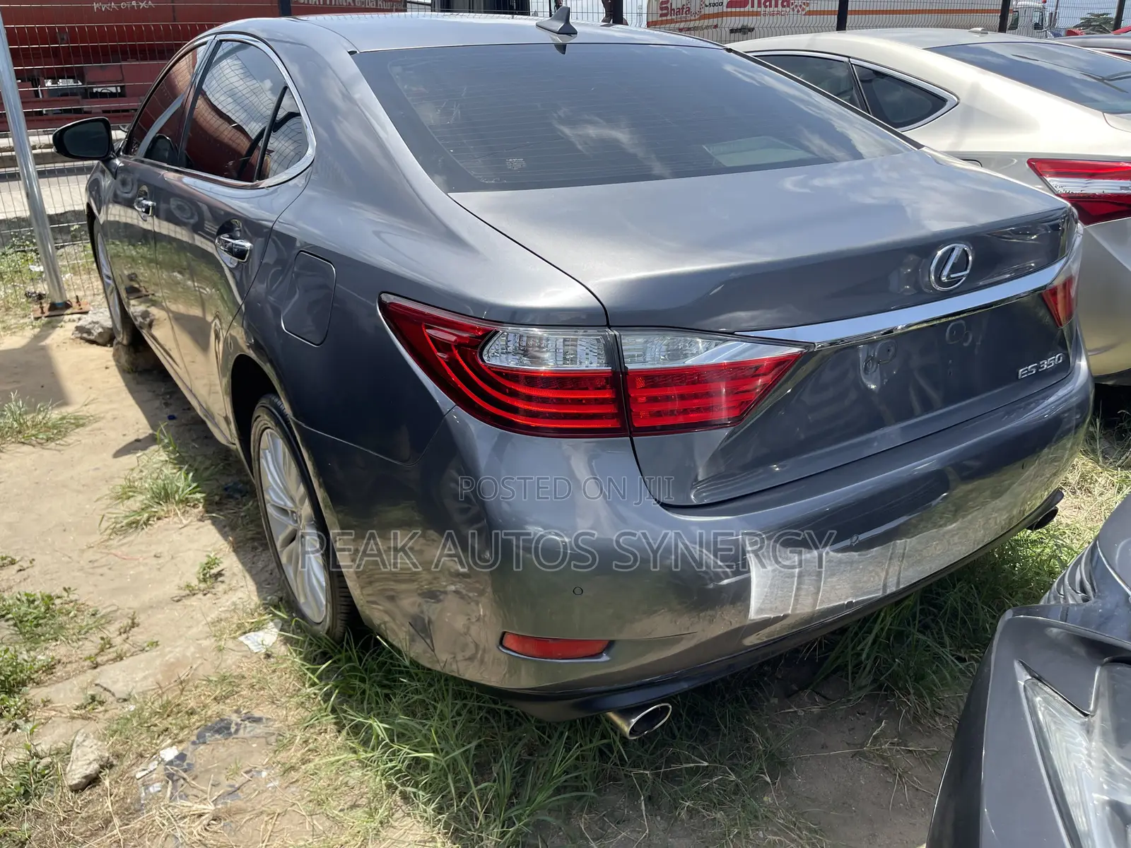 Lexus ES 350 FWD 2013 Gray