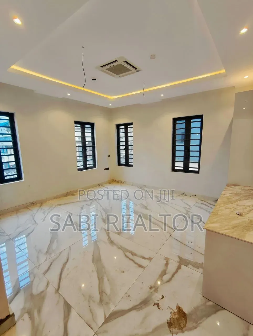 Furnished 5bdrm Duplex in Gra Ikeja for sale