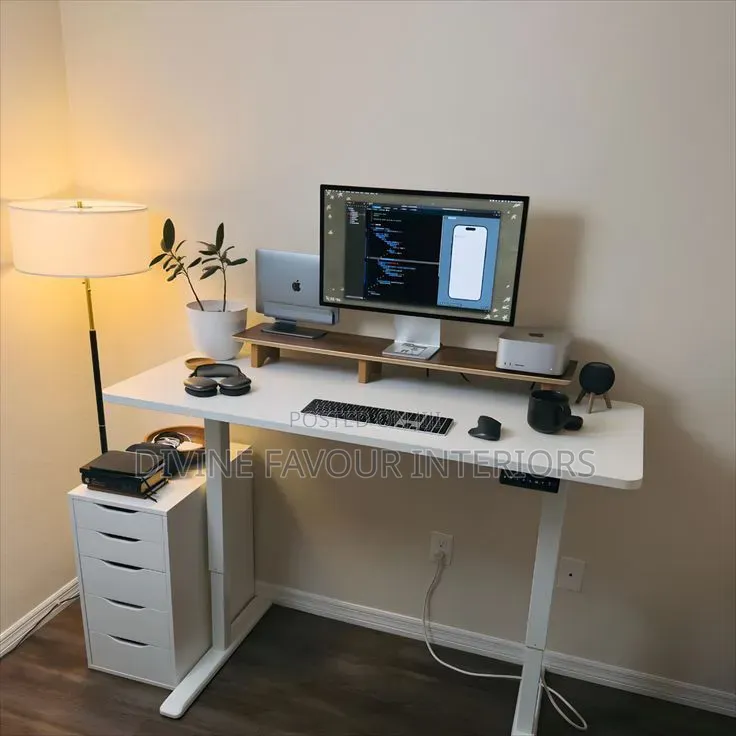 Electric Adjustable Dest Full White