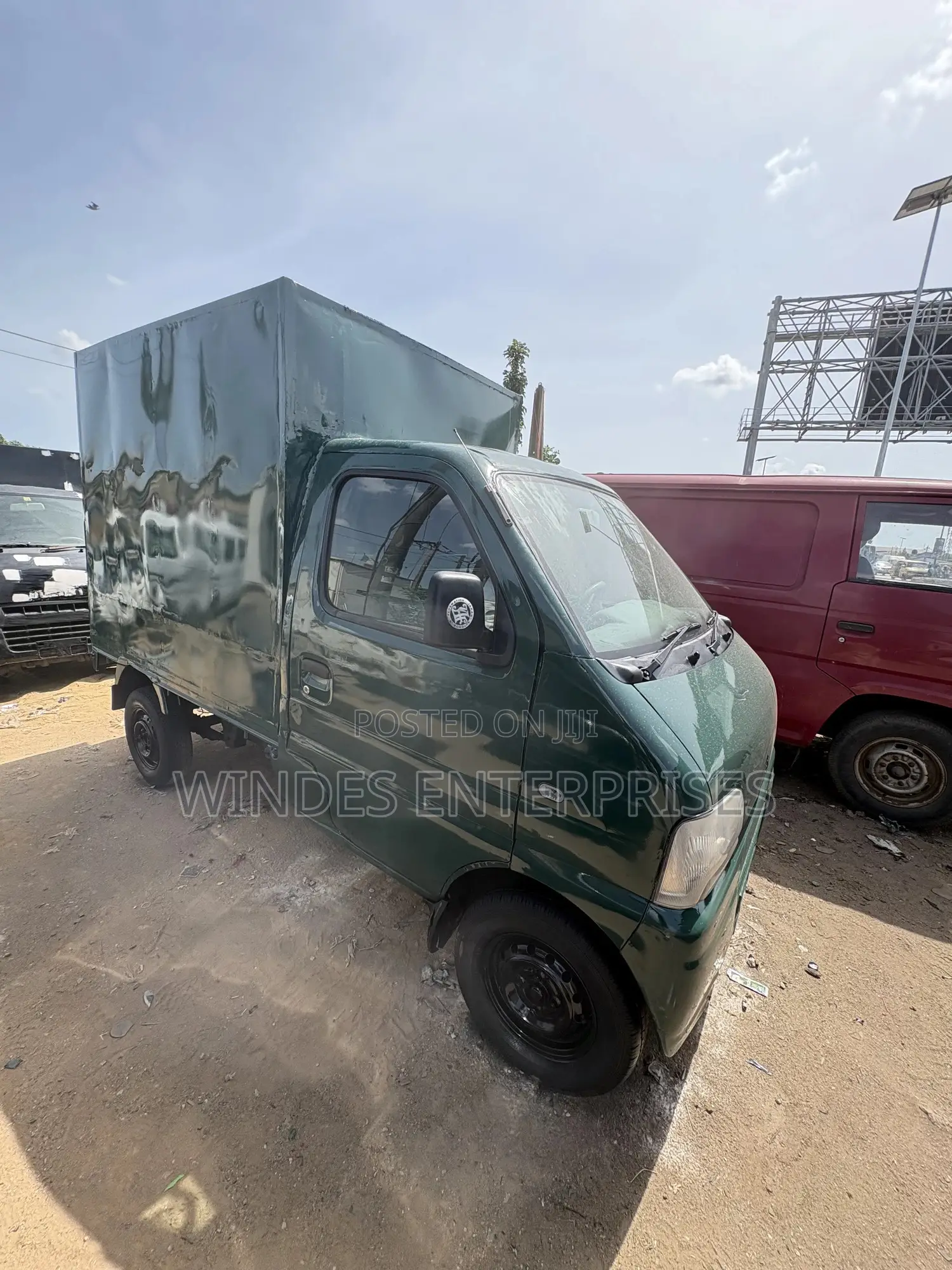 Suzuki Every Mini Carry (Box Truck)