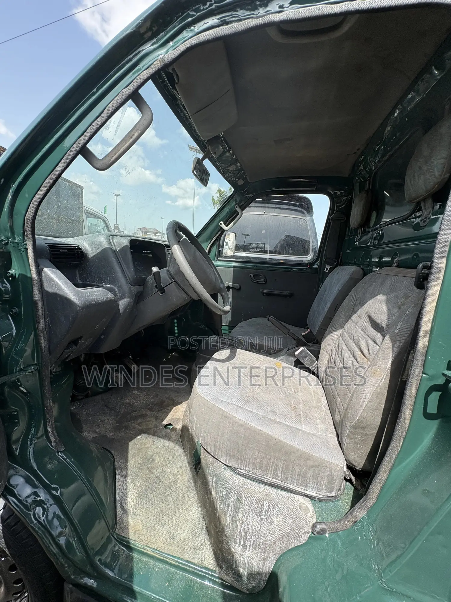 Suzuki Every Mini Carry (Box Truck)