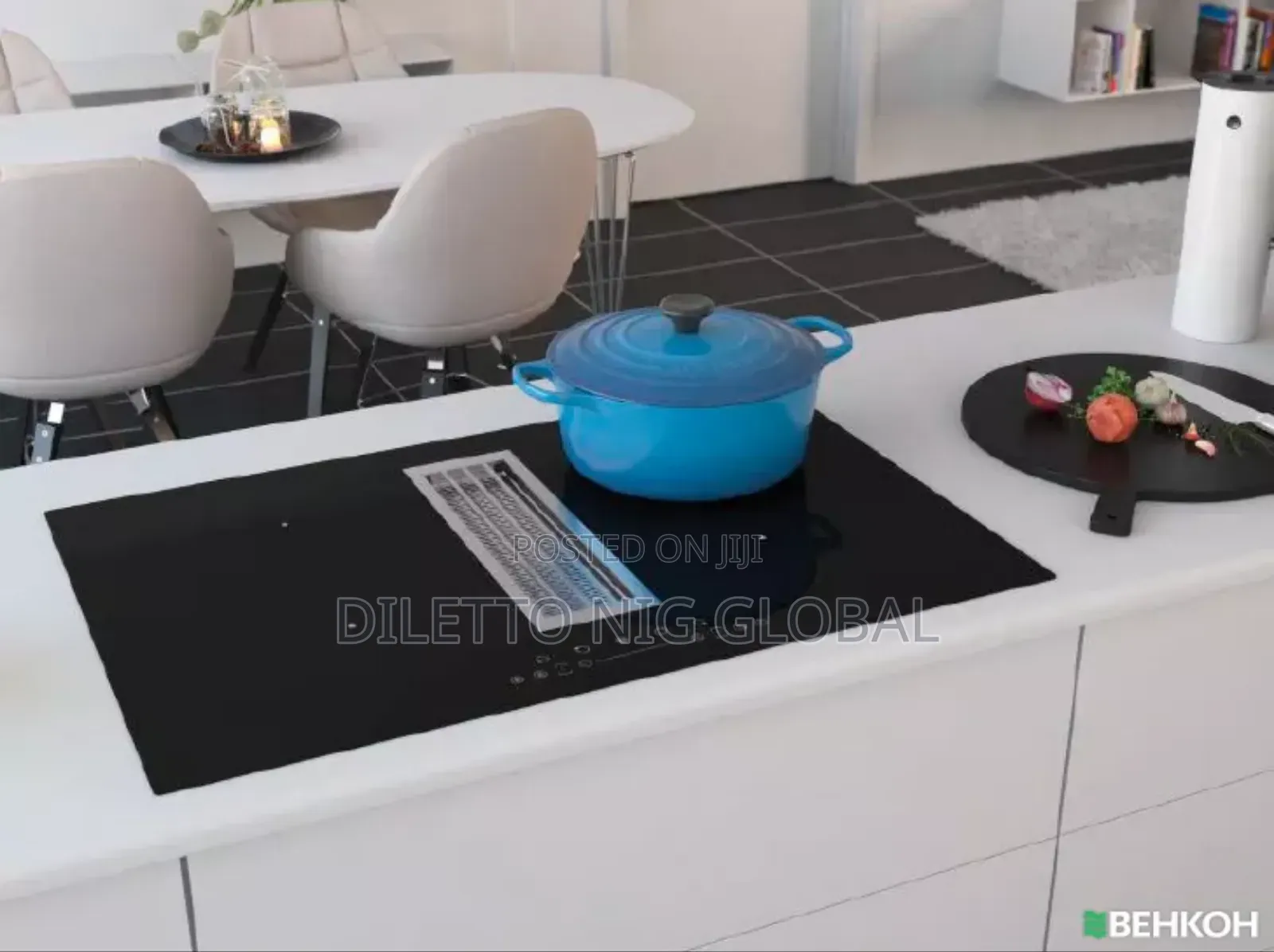 4 Burner Induction Hob With Extractor