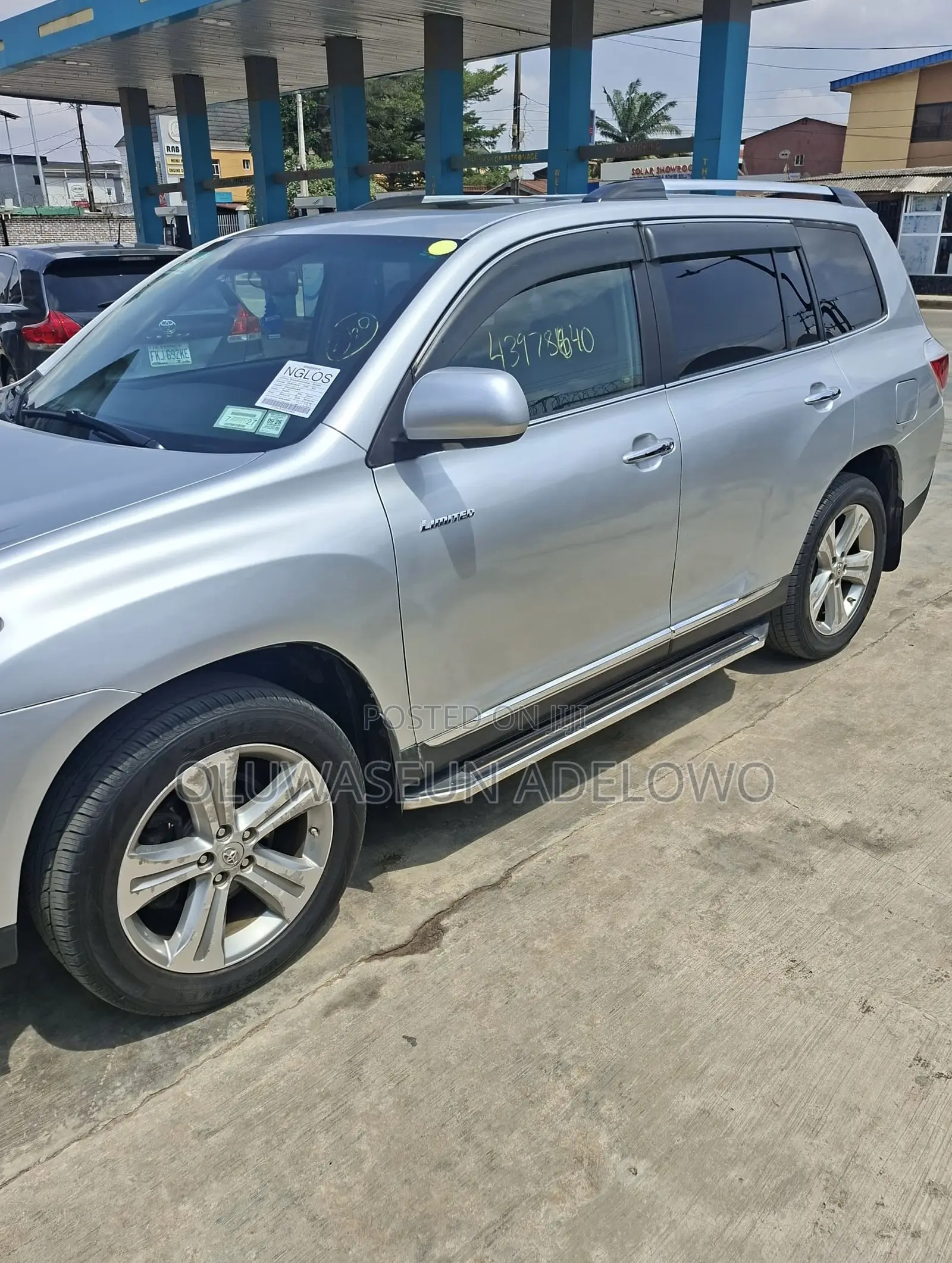 Toyota Highlander Limited 2012 Silver