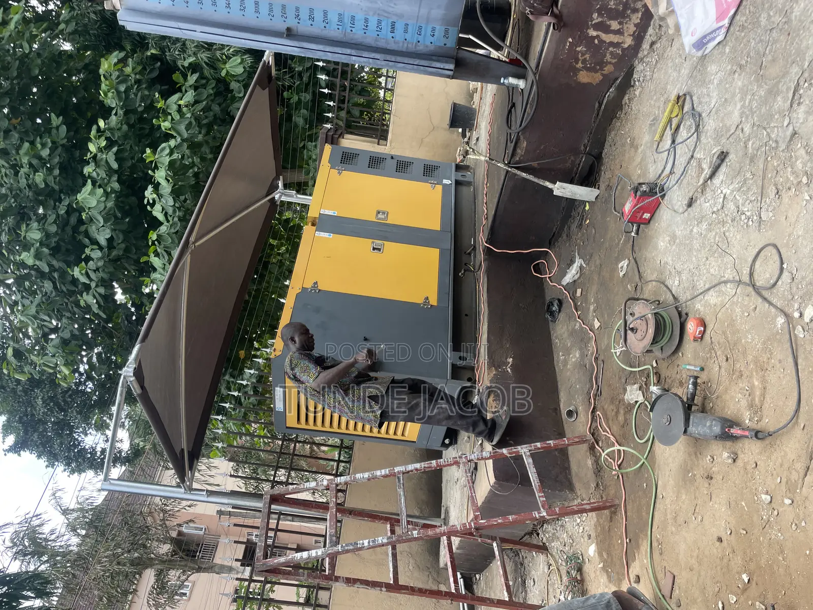 Generator Shade